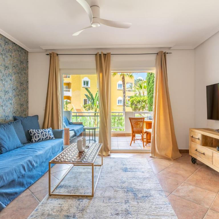 1HAB premium, checkin autónomo, acceso directo a playa, parking, terraza y piscina - Apartamento de 1 dormitorio - 1