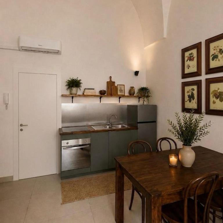 DimoraLeTreMuse Boutique Homes in Lecce - One-Bedroom Apartment - 14