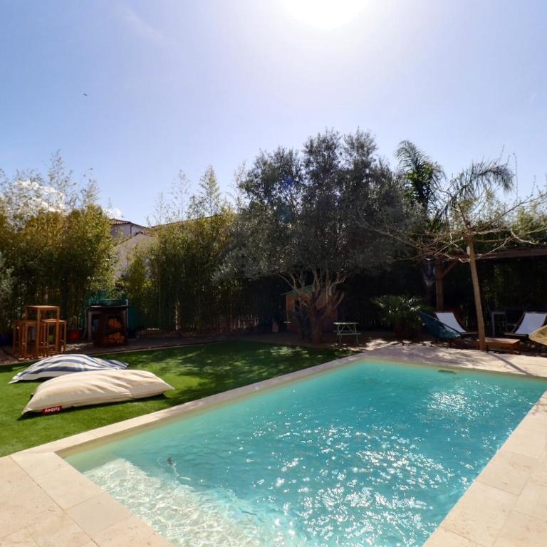 Très bel appartement 4 pièces avec piscine - Appartement - 14