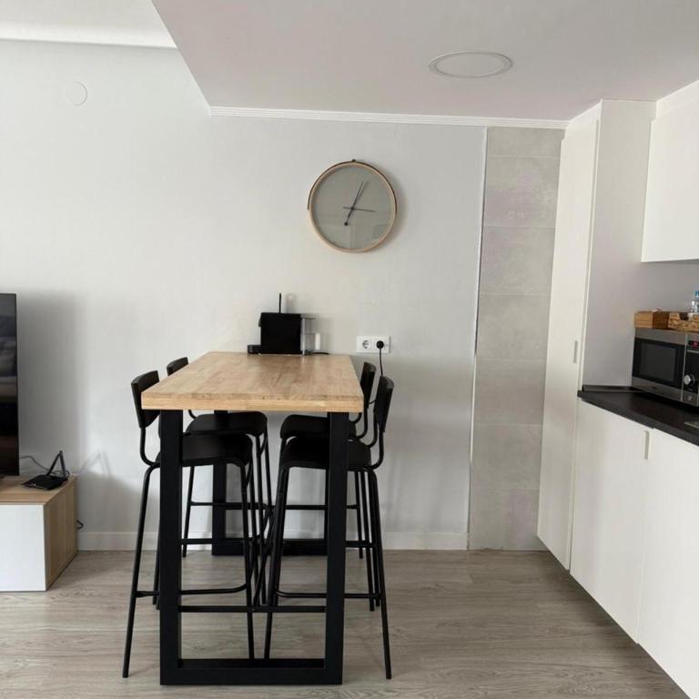 Apartamento en el centro de Oviedo - Apartamento de 1 dormitorio - 2