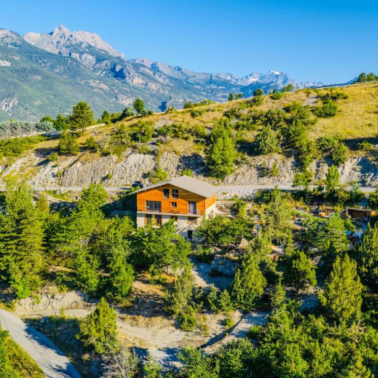 Très belle maison spacieuse et lumineuse, vue sur la station de Risoul et de Vars - Eygliers - Chalet 2 Chambres - 46
