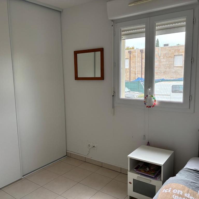 Maison au calme avec Clim, jardin ,piscine dans résidence - Haus mit 2 Schlafzimmern - 3