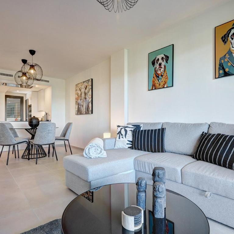 006 Modern 3 Bed Calanova Golf Apartment - Appartement 3 Chambres avec Vue sur la Montagne - 2