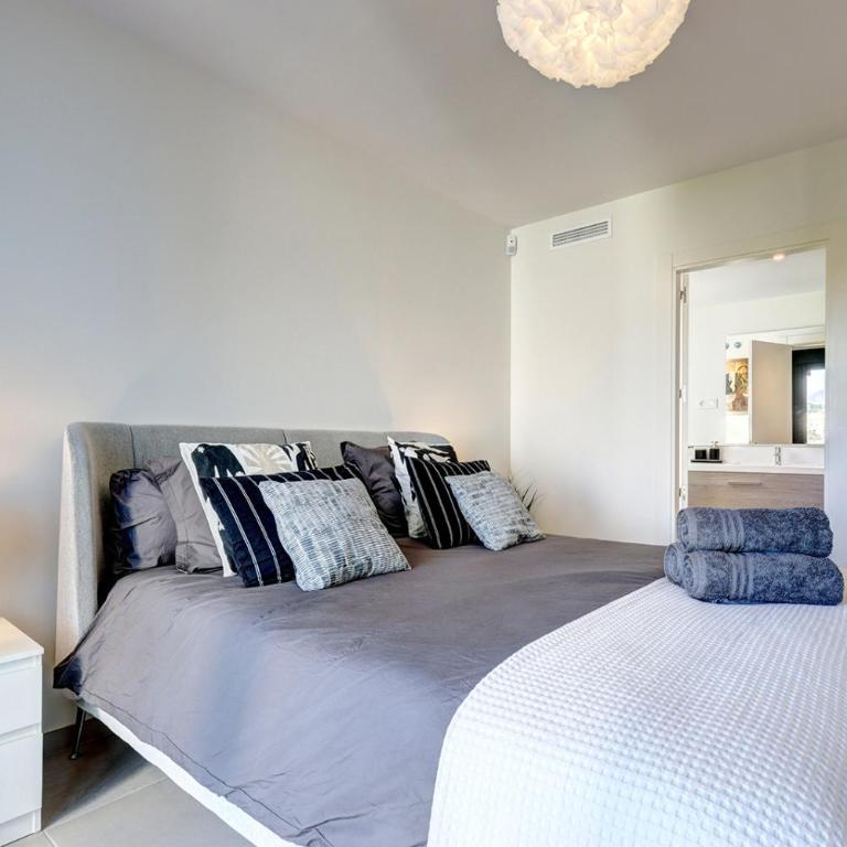 006 Modern 3 Bed Calanova Golf Apartment - Appartement 3 Chambres avec Vue sur la Montagne - 18