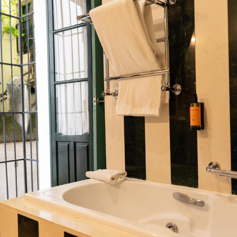 Hotel Las Casas de la Judería - Habitación Doble Básica - 11