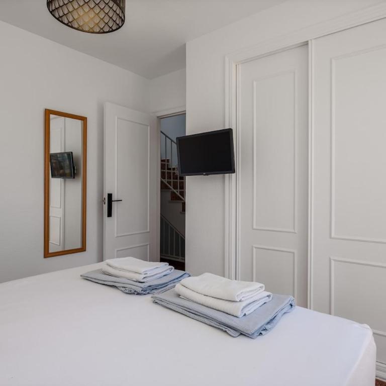 Sunny 3-Bedroom House with Pool and Rooftop Terrace - Haus mit 3 Schlafzimmern - 27