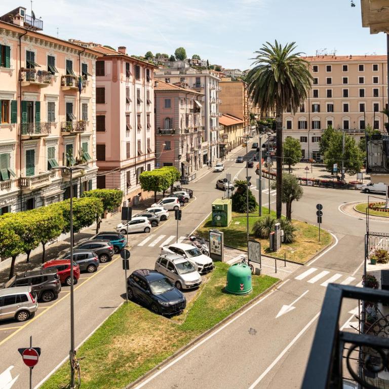 La Spezia Holidays Train Station - Appartamento con 2 Camere da Letto - 19