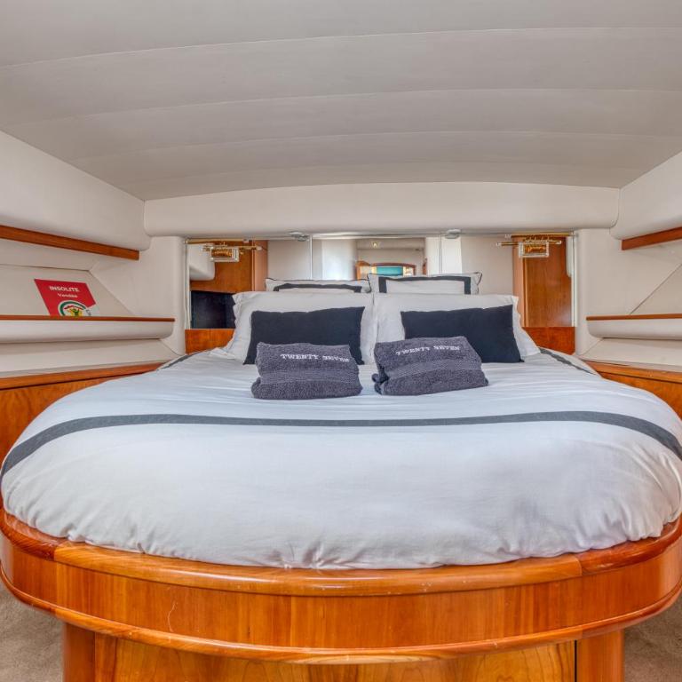 yacht Twenty Seven - Cabine Familiale dans un Bateau - 1