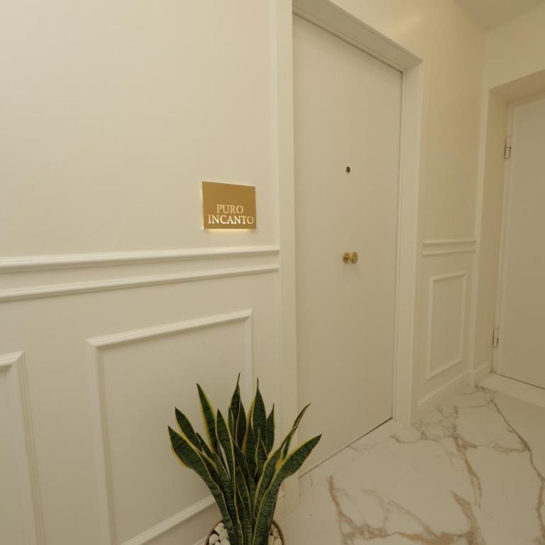 Live in Gaeta - Deluxe One-Bedroom Apartment with City View - 10