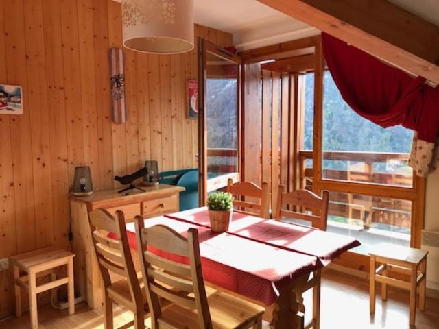 5 person apartment pool and panoramic balcony view - Appartement 1 Chambre - 10