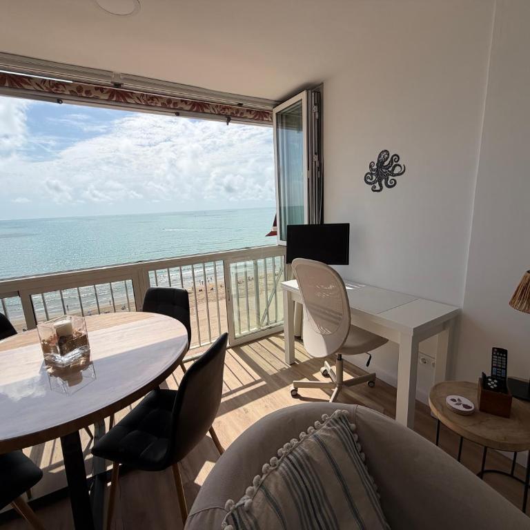 Alma del Mar, primera línea de playa, reformado Junio 2026 - Appartement 1 Chambre - 3