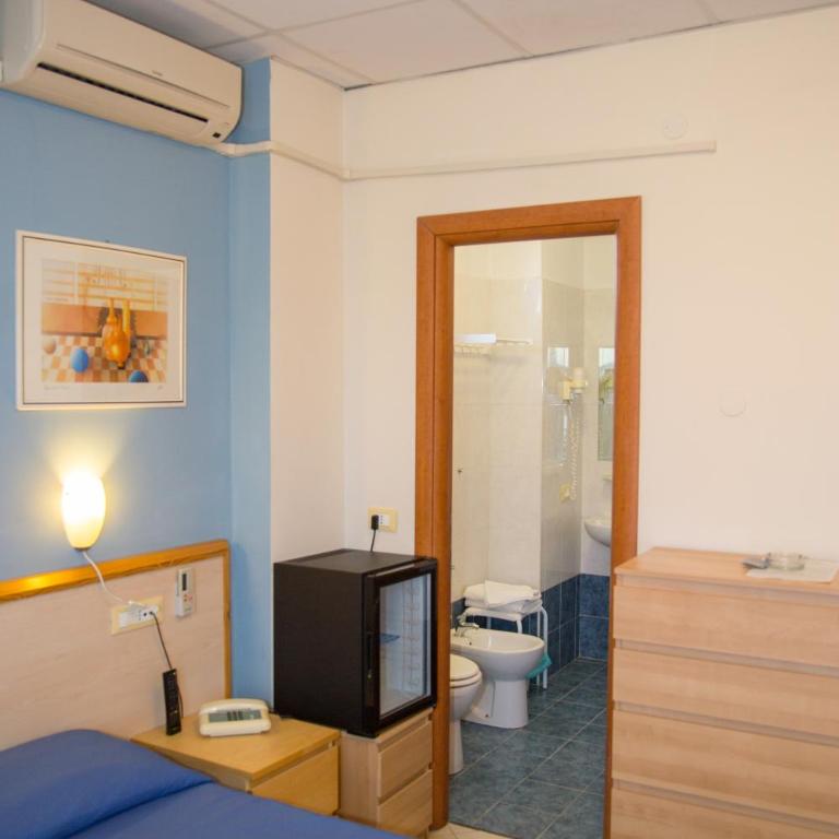 Hotel Delle Mimose - Camera Matrimoniale/Doppia con Letti Singoli - 2