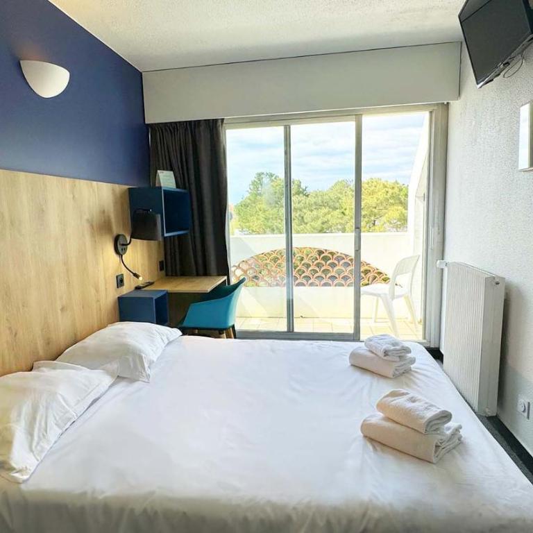 Villages Clubs du Soleil - LA BAULE - Chambre Quadruple avec Balcon - 1