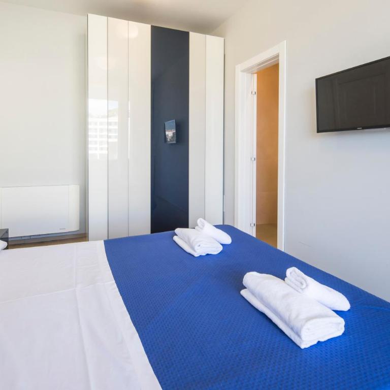 Crescent Luxury Retreat - Seafront Apartment Scala B - Appartamento con 2 Camere da Letto e Vista Mare - 32