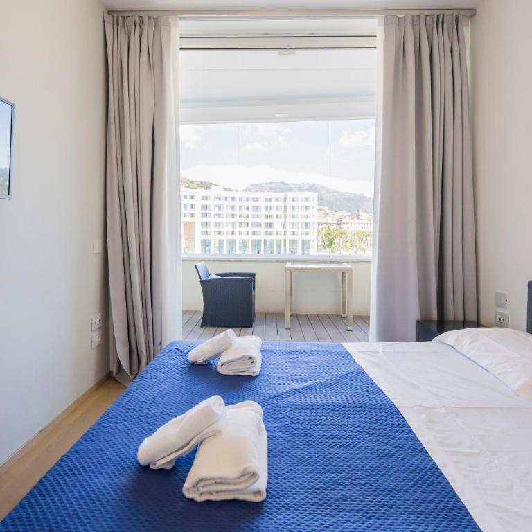 Crescent Luxury Retreat - Seafront Apartment Scala B - Appartamento con 2 Camere da Letto e Vista Mare - 6