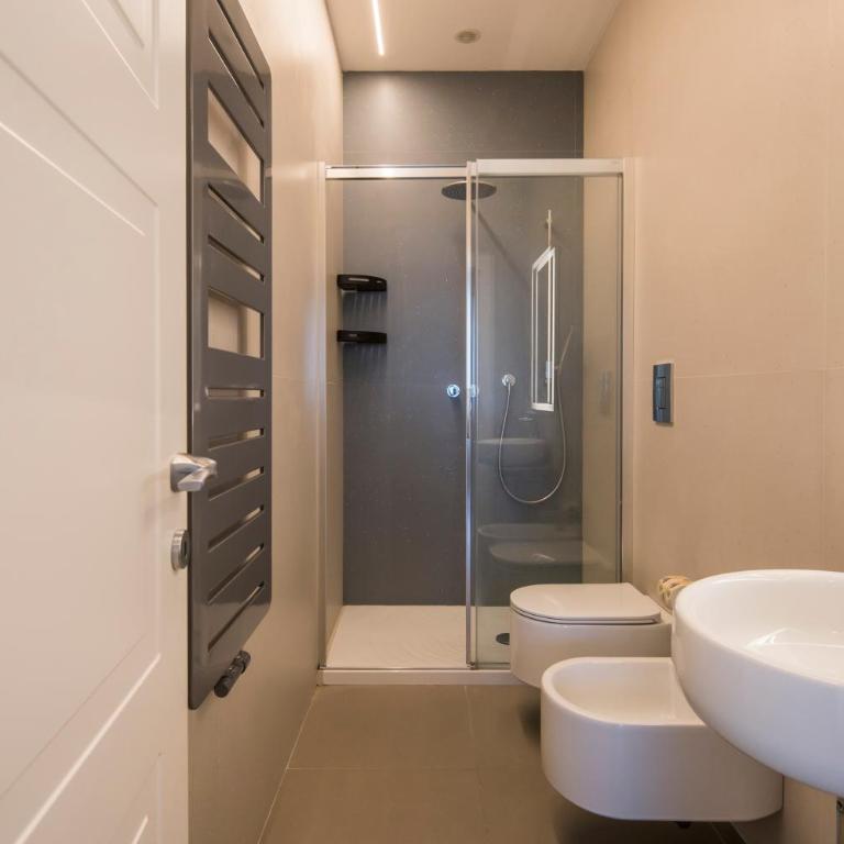 Crescent Luxury Retreat - Seafront Apartment Scala B - Appartamento con 2 Camere da Letto e Vista Mare - 14