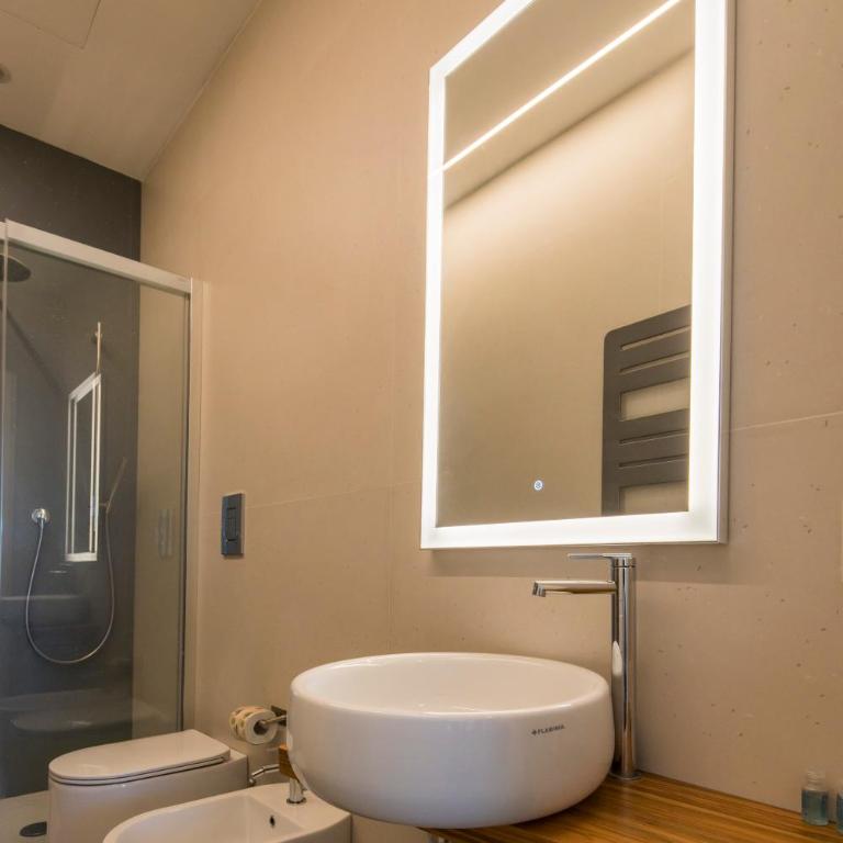 Crescent Luxury Retreat - Seafront Apartment Scala B - Appartamento con 2 Camere da Letto e Vista Mare - 15