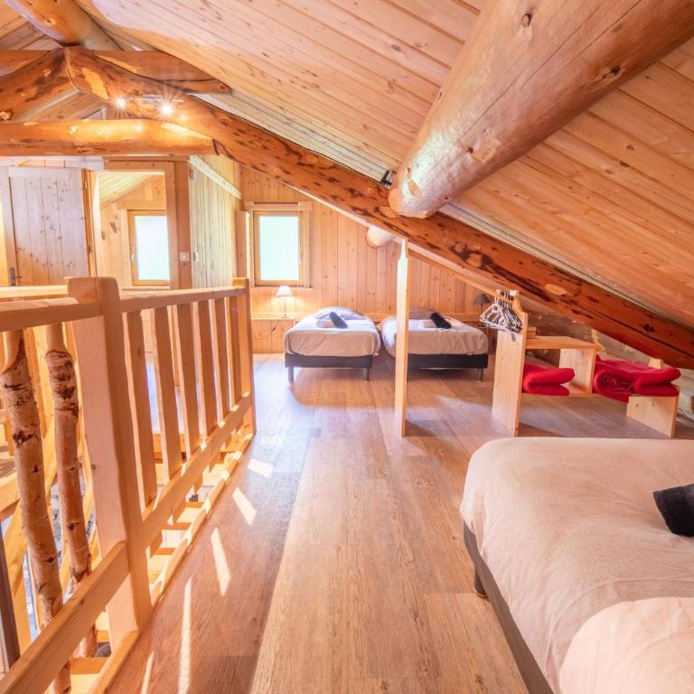 Chalet en rondins, proche des pistes, 8p - Chalet 3 Chambres - 17