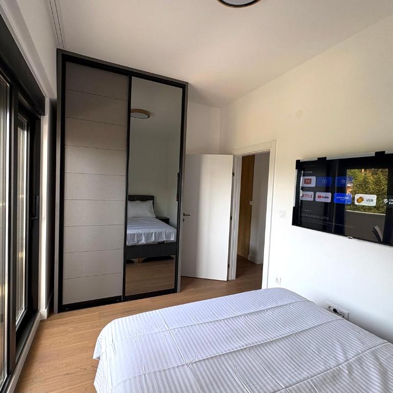 Luxury 2BR Sea View & Garage & Twin Towers Becici - Appartement 2 Chambres avec Terrasse et Vue sur la Mer - 25