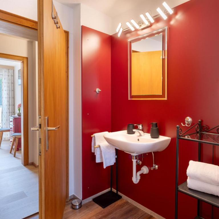 Ferienwohnungen Roko - Standard Apartment with Shower - 1