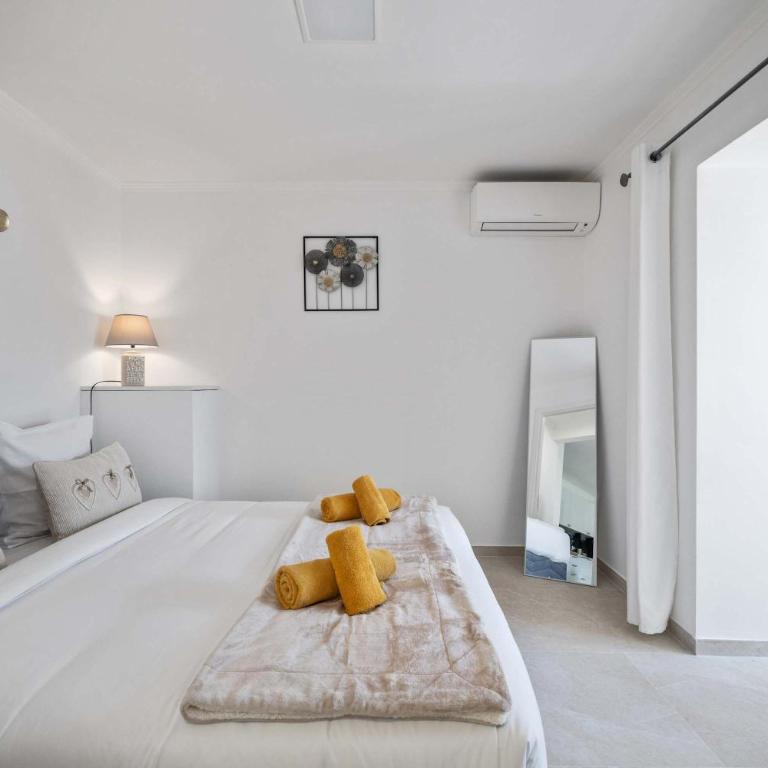 Beautiful renovated family apartment, Menton hills, 10' from city center - Appartement avec Terrasse - 17