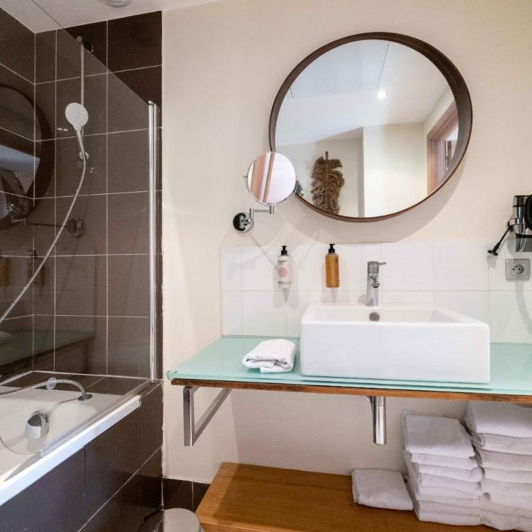 Le Cocoon Balinais - 2-Bedroom Apartment with Terrace (Sleeps 4) - Le Cocoon | Mandara Beach Residence - 8