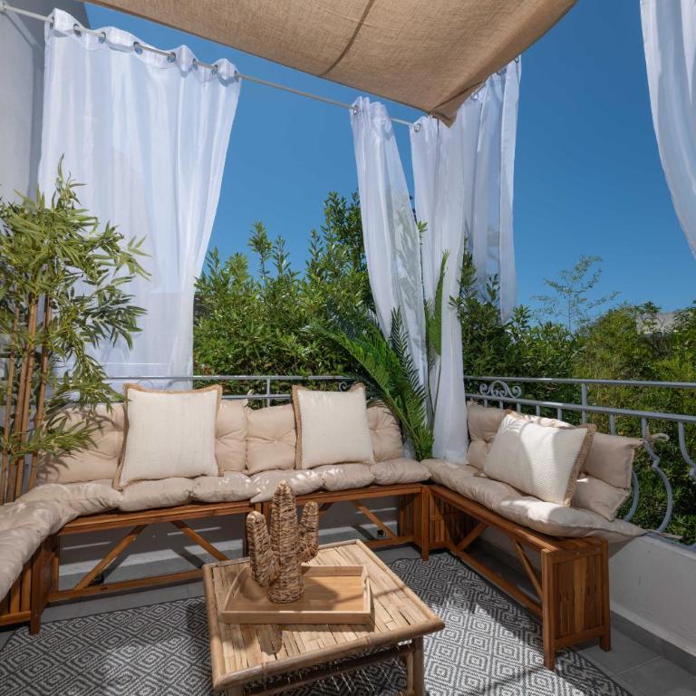 Le Cocoon Balinais - 2-Bedroom Apartment with Terrace (Sleeps 4) - Le Cocoon | Mandara Beach Residence - 9