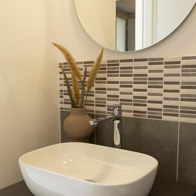 Beyond Properties - Lungo Dora - Monolocale Queen Deluxe - 18