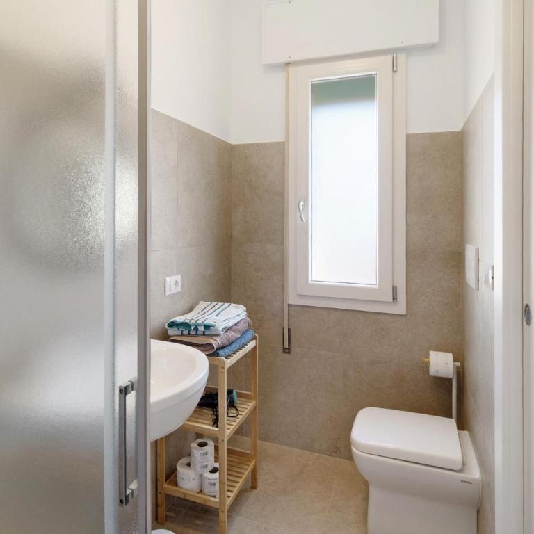 Appartamento 42 - Appartamento Deluxe con 2 Camere da Letto e Balcone - 6
