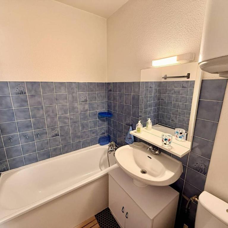 Studio Cabine à Arcachon, Proche Centre, Balcon ensoleillé, Parking, à 600m de la Plage - FR-1-433-98 - Studio - 5