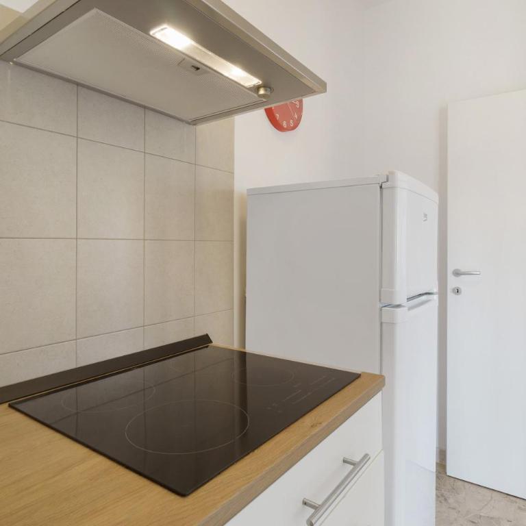 Appartamento 42 - Appartamento Deluxe con 2 Camere da Letto e Balcone - 11