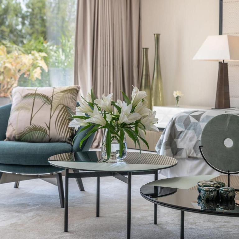 All About Villa Serenity - Villa - 16
