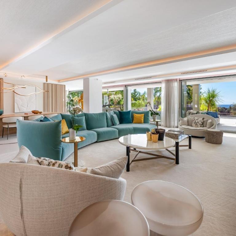 All About Villa Serenity - Villa - 3