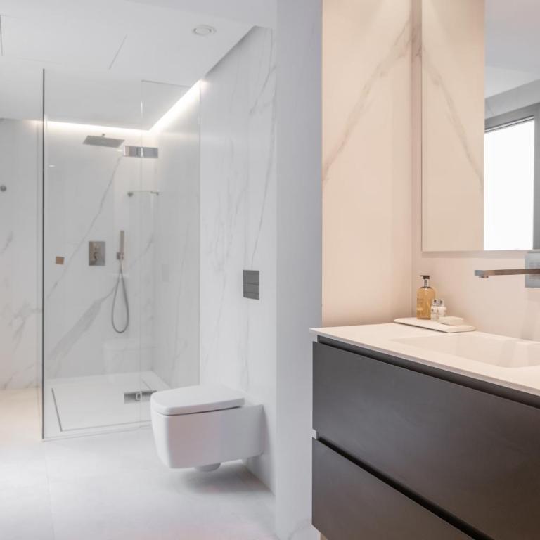 All About Villa Serenity - Villa - 42