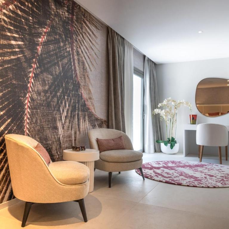 All About Villa Serenity - Villa - 44
