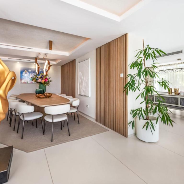 All About Villa Serenity - Villa - 7