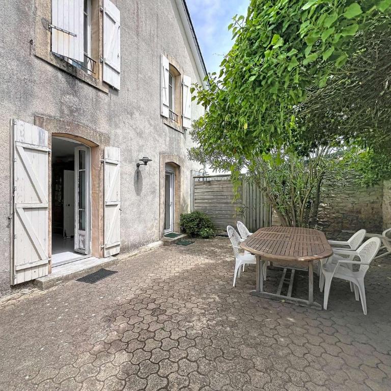 Maison de ville, animaux acceptés - 6 pers. - FR-1-478-339 - Villa - 16