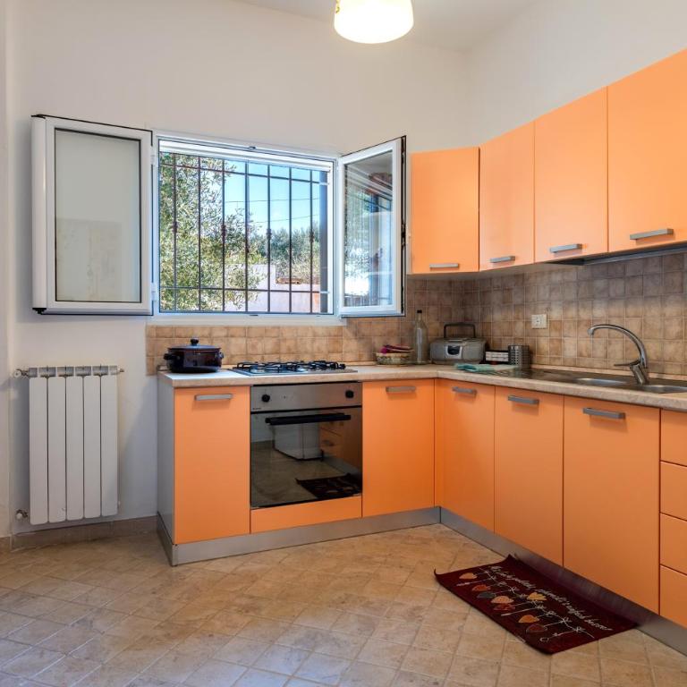 Villa tra gli ulivi in Ostuni - Villa con Vista Giardino - 20