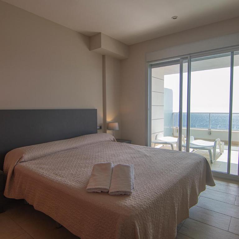 Apartamentos Entremares - Grupo Antonio Perles - Two-Bedroom Apartment with Terrace and Sea View - 13