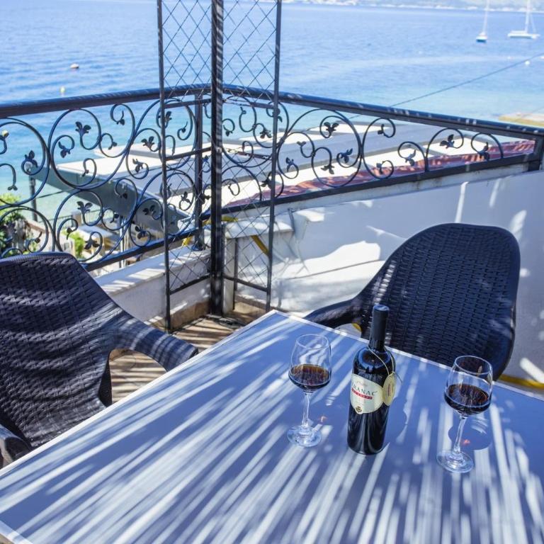 Apartment SM - One-Bedroom Apartment with Terrace and Sea View - Attic - 4