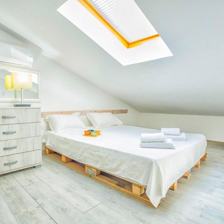 Apartment SM - One-Bedroom Apartment with Terrace and Sea View - Attic - 13