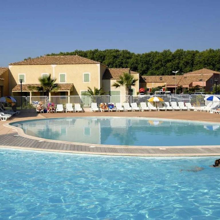 Maison de vacances au sein d'un complexe loisir - Maison de Vacances - 9