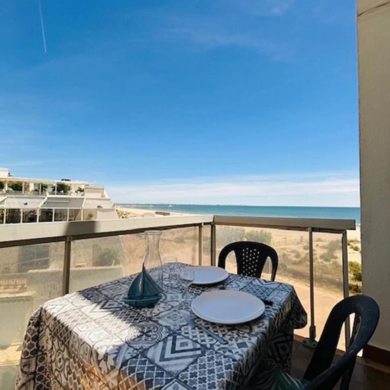 Vittoria Immobilier 8 - REGLEMENT SUR PLACE - chèques vacances acceptés - Studio with Sea View - 4