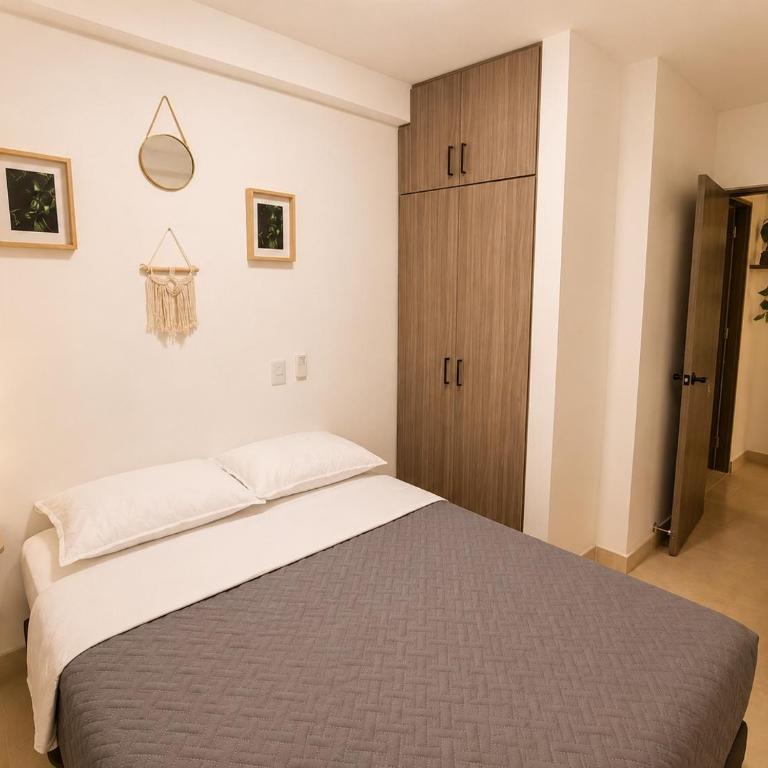 Laureles 55 apto 302 - One-Bedroom Apartment - 1