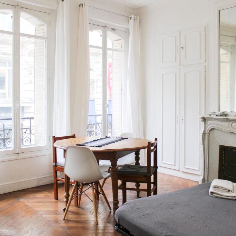 Bright stay in the heart of Paris for 4 people - Apartment - 19