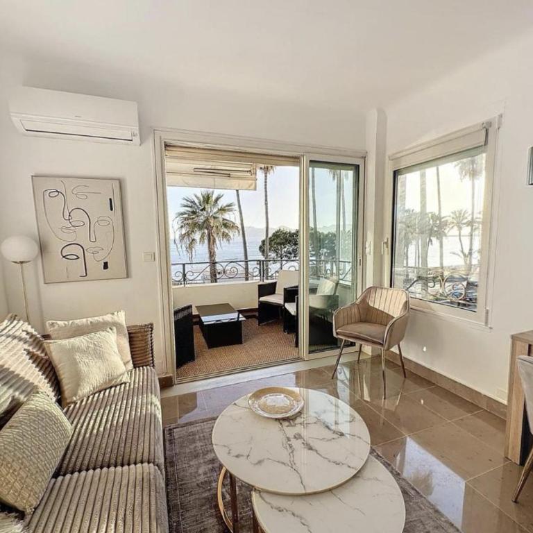 Two en-suite bedroom apartment on La Croisette - Sea view - Appartement - 5