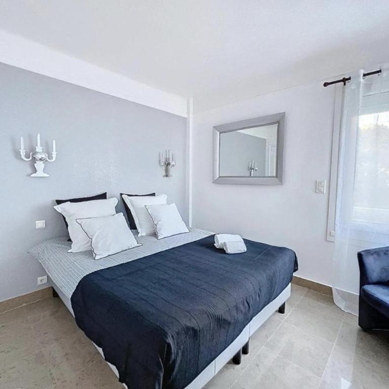 Two en-suite bedroom apartment on La Croisette - Sea view - Appartement - 8