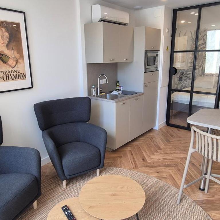 Résidence ROUSSEAU - Appartements Premium - Hyper centre-ville de Reims - Premium Apartment mit 1 Schlafzimmer - 22