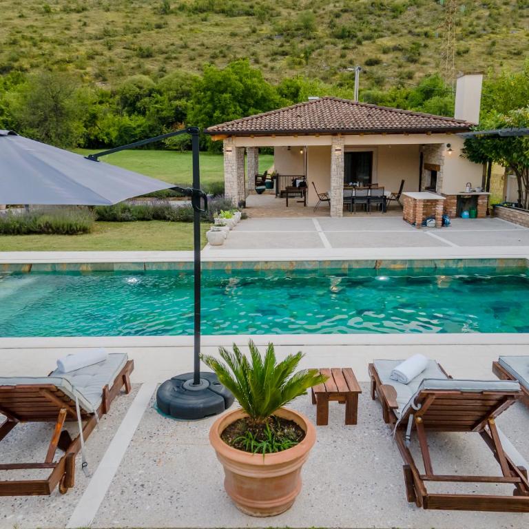Villa Four Olive Trees - Villa avec Piscine Privée - 26