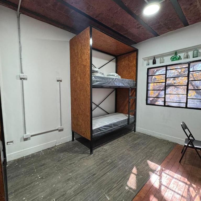 Hostel Puesto Uno - Mixed Dormitory Room - 5